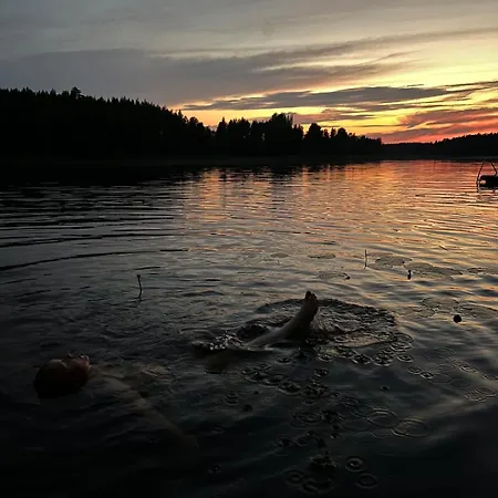 아파트 Semi-detached By The *