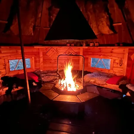 Lakeview Escape Apartment *